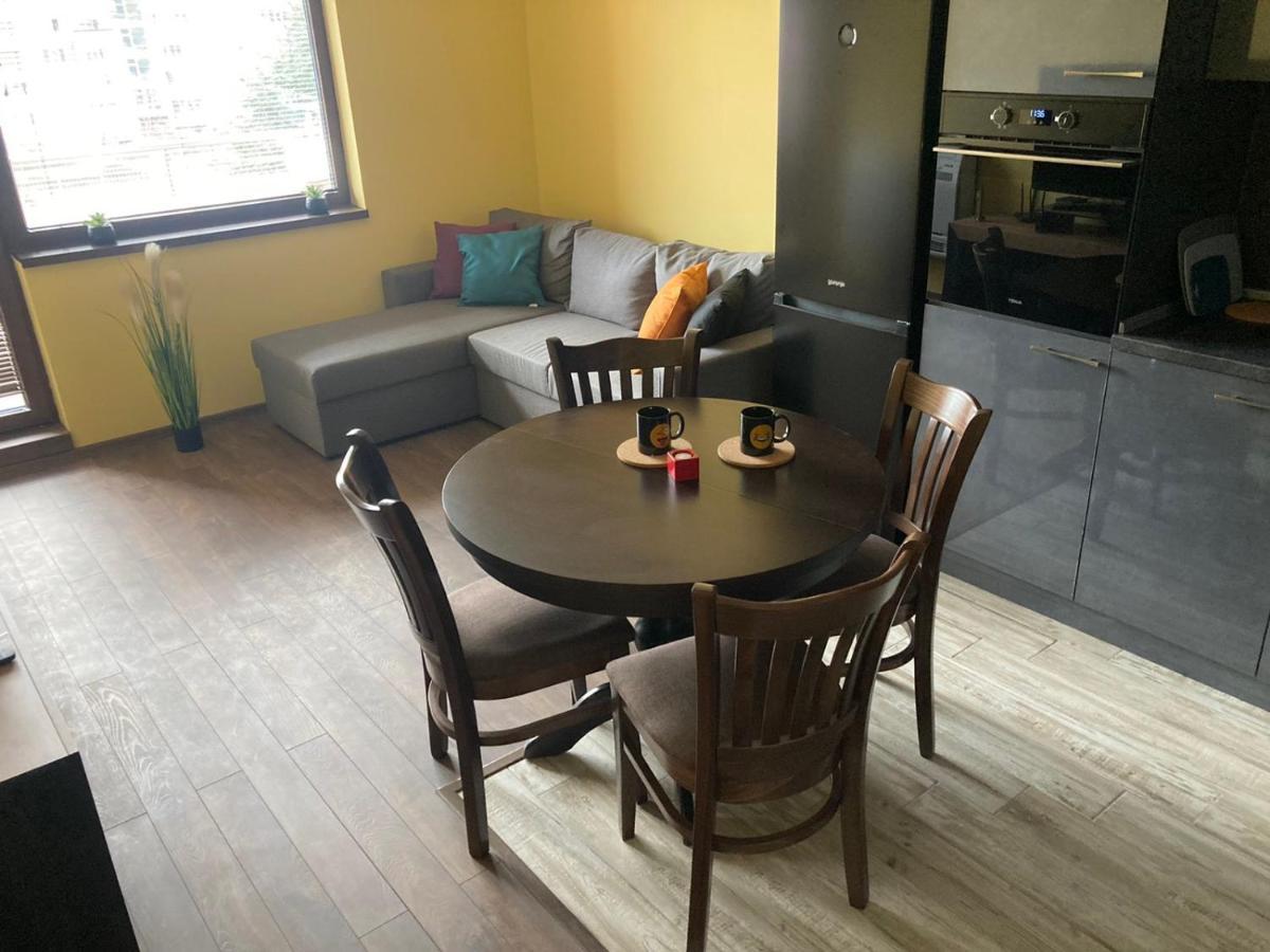 וארנה Victor'S Suite , With Private Parking מראה חיצוני תמונה