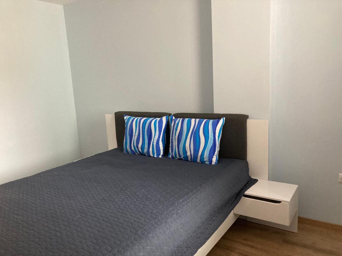 וארנה Victor'S Suite , With Private Parking מראה חיצוני תמונה